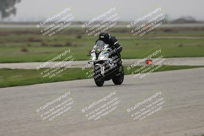 media/Nov-30-2025-TrackDaz (Sun) [[d8b22663df]]/Around the Pits/